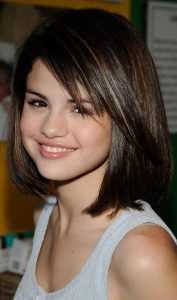 Selena gomez saç modelleri